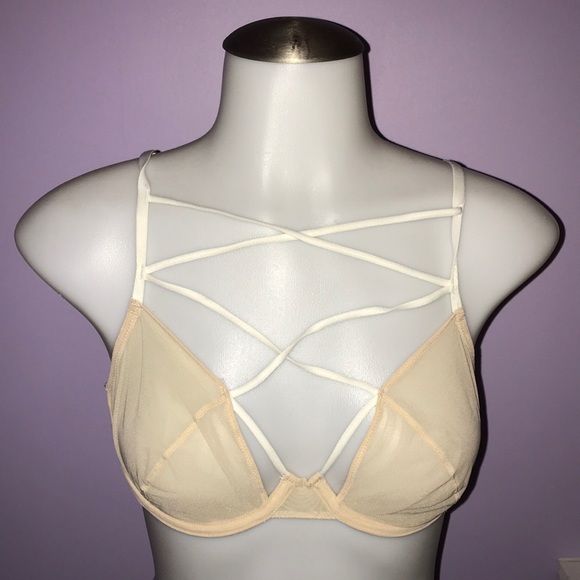 Cute Cross-front Bra - Picture 1 of 2